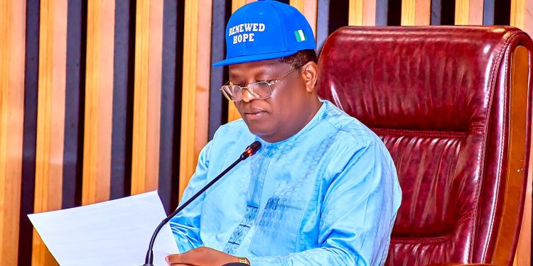 Take Ownership of Your Projects, Umahi Tells Federal Controllers