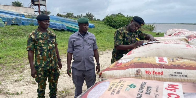 Nigerian Navy Disrupts Cross-Border Smuggling, Hands Over 364 Bags Of Foreign Rice To Customs